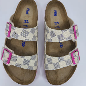 LOUIS VUITTON: CUSTOM BIRKENSTOCK WHITE NAVY PINK DAMIER MONOGRAM: BY MICHAEL GREY